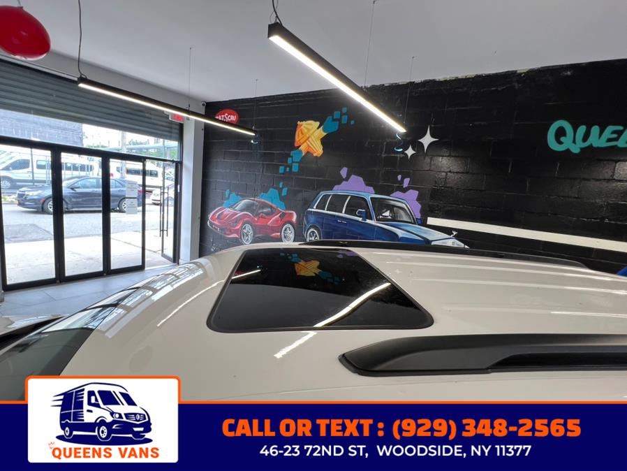 2023 Jeep Grand Cherokee Altitude 4x4, available for sale in Woodside, New York | Queens Vans LLC. Woodside, New York 2023 Jeep Grand Cherokee Altitude 4x4, available for sale in Woodside, New York | Queens Vans LLC. Woodside, New York
