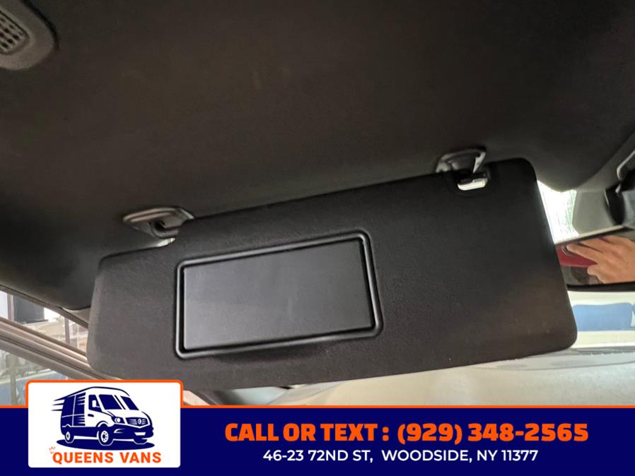 2023 Jeep Grand Cherokee Altitude 4x4, available for sale in Woodside, New York | Queens Vans LLC. Woodside, New York 2023 Jeep Grand Cherokee Altitude 4x4, available for sale in Woodside, New York | Queens Vans LLC. Woodside, New York