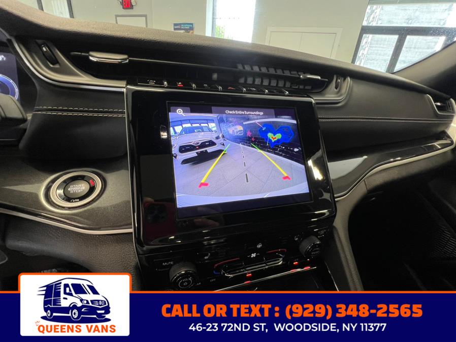 2023 Jeep Grand Cherokee Altitude 4x4, available for sale in Woodside, New York | Queens Vans LLC. Woodside, New York 2023 Jeep Grand Cherokee Altitude 4x4, available for sale in Woodside, New York | Queens Vans LLC. Woodside, New York