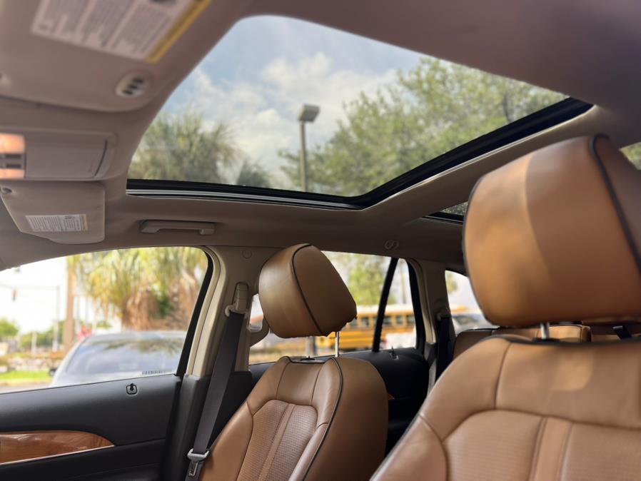 2014 Lincoln MKX FWD 4dr, available for sale in Hialeah, Florida | The Palm Motors LLC. Hialeah, Florida 2014 Lincoln MKX FWD 4dr, available for sale in Hialeah, Florida | The Palm Motors LLC. Hialeah, Florida