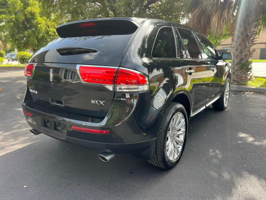 2014 Lincoln MKX FWD 4dr, available for sale in Hialeah, Florida | The Palm Motors LLC. Hialeah, Florida 2014 Lincoln MKX FWD 4dr, available for sale in Hialeah, Florida | The Palm Motors LLC. Hialeah, Florida