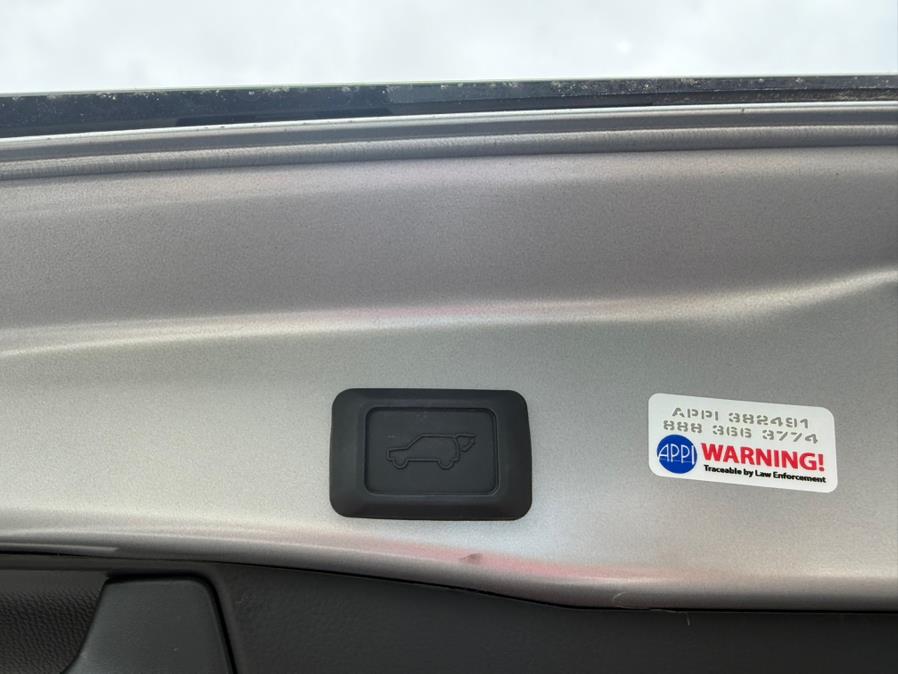2023 Toyota Rav4 Hybrid SE, available for sale in Stratford, Connecticut | Wiz Leasing Inc. Stratford, Connecticut 2023 Toyota Rav4 Hybrid SE, available for sale in Stratford, Connecticut | Wiz Leasing Inc. Stratford, Connecticut