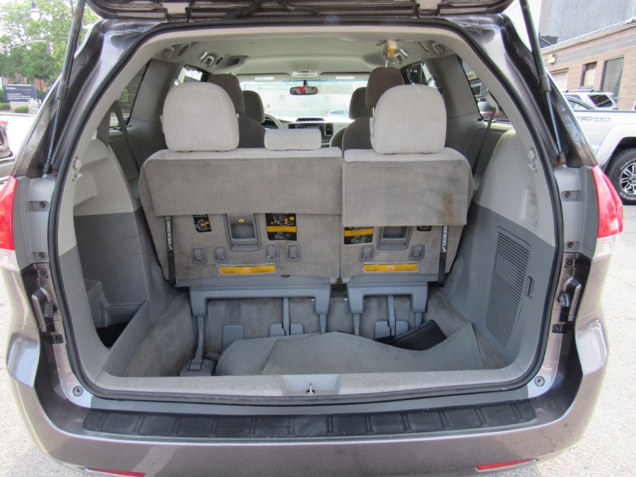 2013 Toyota Sienna LE, available for sale in Worcester, Massachusetts | Hilario's Auto Sales Inc.. Worcester, Massachusetts 2013 Toyota Sienna LE, available for sale in Worcester, Massachusetts | Hilario's Auto Sales Inc.. Worcester, Massachusetts