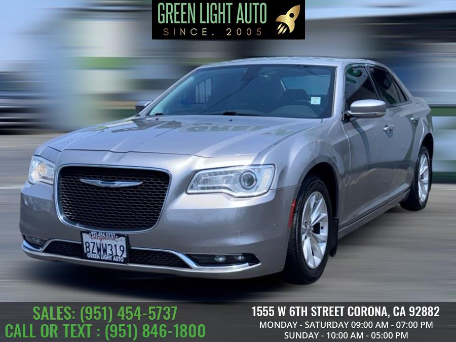 2016 Chrysler 300 4dr Sdn Limited RWD, available for sale in Corona, California | Green Light Auto. Corona, California 2016 Chrysler 300 4dr Sdn Limited RWD, available for sale in Corona, California | Green Light Auto. Corona, California