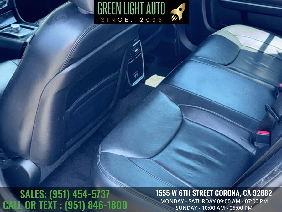 2016 Chrysler 300 4dr Sdn Limited RWD, available for sale in Corona, California | Green Light Auto. Corona, California 2016 Chrysler 300 4dr Sdn Limited RWD, available for sale in Corona, California | Green Light Auto. Corona, California