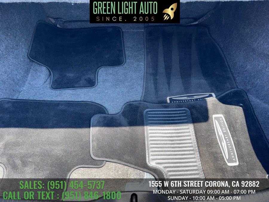 2016 Chrysler 300 4dr Sdn Limited RWD, available for sale in Corona, California | Green Light Auto. Corona, California 2016 Chrysler 300 4dr Sdn Limited RWD, available for sale in Corona, California | Green Light Auto. Corona, California