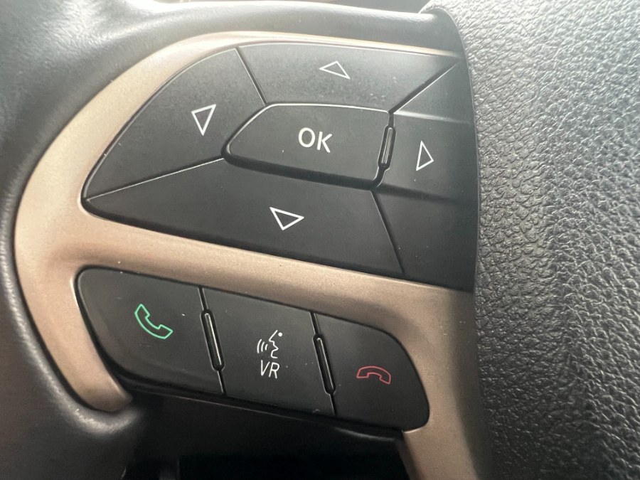 2015 Jeep Grand Cherokee 4WD 4dr Limited, available for sale in Bristol, Connecticut | Bristol Auto Center LLC. Bristol, Connecticut 2015 Jeep Grand Cherokee 4WD 4dr Limited, available for sale in Bristol, Connecticut | Bristol Auto Center LLC. Bristol, Connecticut