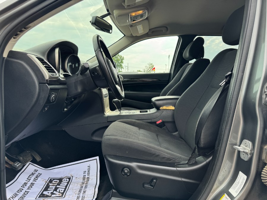 2012 Jeep Grand Cherokee 4WD 4dr Laredo, available for sale in Ortonville, Michigan | Marsh Auto Sales LLC. Ortonville, Michigan 2012 Jeep Grand Cherokee 4WD 4dr Laredo, available for sale in Ortonville, Michigan | Marsh Auto Sales LLC. Ortonville, Michigan