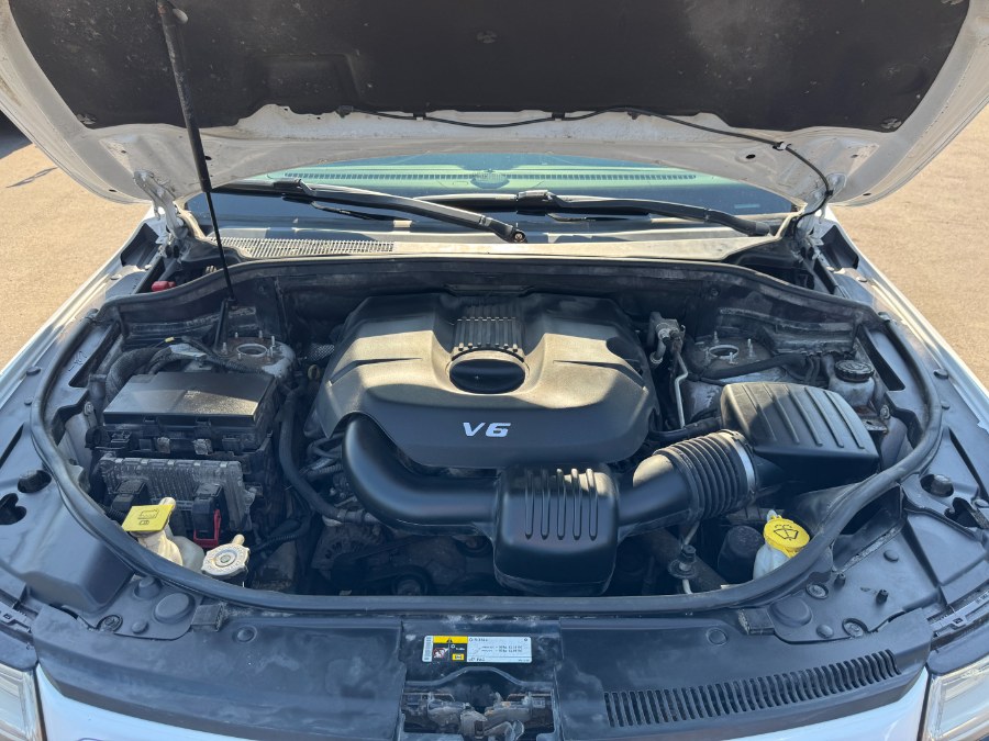 2014 Jeep Grand Cherokee 4WD 4dr Overland, available for sale in Ortonville, Michigan | Marsh Auto Sales LLC. Ortonville, Michigan 2014 Jeep Grand Cherokee 4WD 4dr Overland, available for sale in Ortonville, Michigan | Marsh Auto Sales LLC. Ortonville, Michigan
