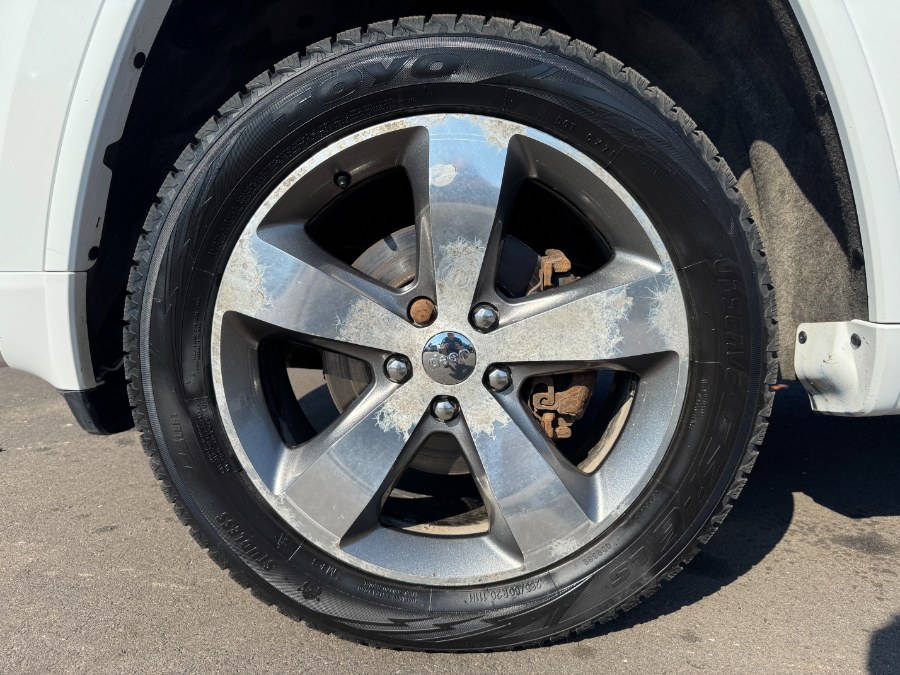 2014 Jeep Grand Cherokee 4WD 4dr Overland, available for sale in Ortonville, Michigan | Marsh Auto Sales LLC. Ortonville, Michigan 2014 Jeep Grand Cherokee 4WD 4dr Overland, available for sale in Ortonville, Michigan | Marsh Auto Sales LLC. Ortonville, Michigan