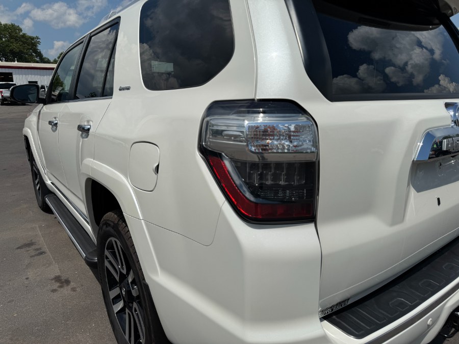 2015 Toyota 4Runner 4WD 4dr V6 Limited (Natl), available for sale in Ortonville, Michigan | Marsh Auto Sales LLC. Ortonville, Michigan 2015 Toyota 4Runner 4WD 4dr V6 Limited (Natl), available for sale in Ortonville, Michigan | Marsh Auto Sales LLC. Ortonville, Michigan
