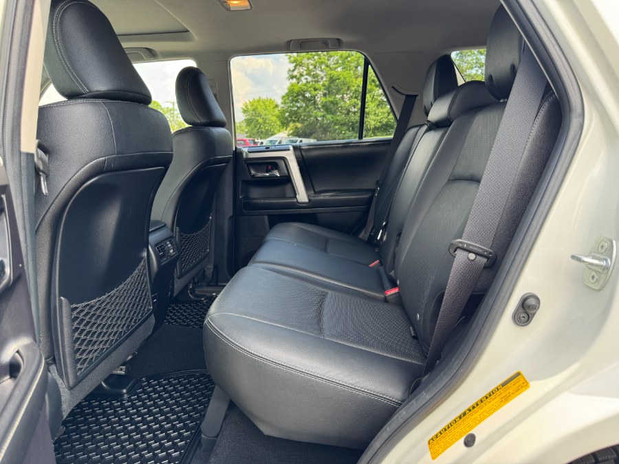 2015 Toyota 4Runner 4WD 4dr V6 Limited (Natl), available for sale in Ortonville, Michigan | Marsh Auto Sales LLC. Ortonville, Michigan 2015 Toyota 4Runner 4WD 4dr V6 Limited (Natl), available for sale in Ortonville, Michigan | Marsh Auto Sales LLC. Ortonville, Michigan