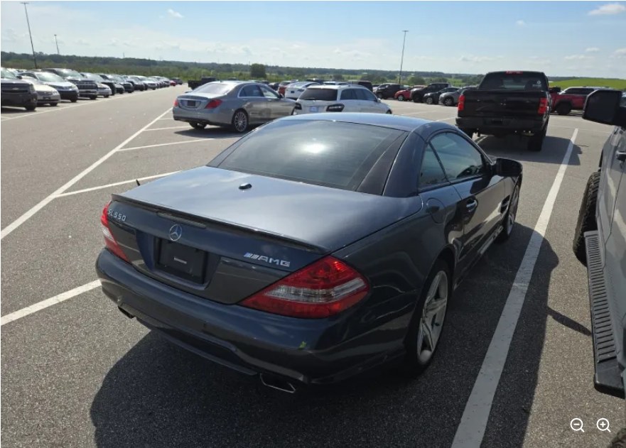 2009 Mercedes-Benz SL-Class 2dr Roadster 5.5L V8, available for sale in Hicksville, New York | REGAL AUTOHAUS. Hicksville, New York 2009 Mercedes-Benz SL-Class 2dr Roadster 5.5L V8, available for sale in Hicksville, New York | REGAL AUTOHAUS. Hicksville, New York