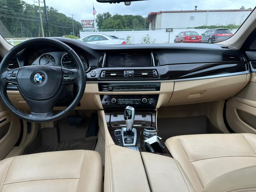 2014 BMW 5 Series 4dr Sdn 528i xDrive AWD, available for sale in South Windsor, Connecticut | Mike And Tony Auto Sales, Inc. South Windsor, Connecticut 2014 BMW 5 Series 4dr Sdn 528i xDrive AWD, available for sale in South Windsor, Connecticut | Mike And Tony Auto Sales, Inc. South Windsor, Connecticut