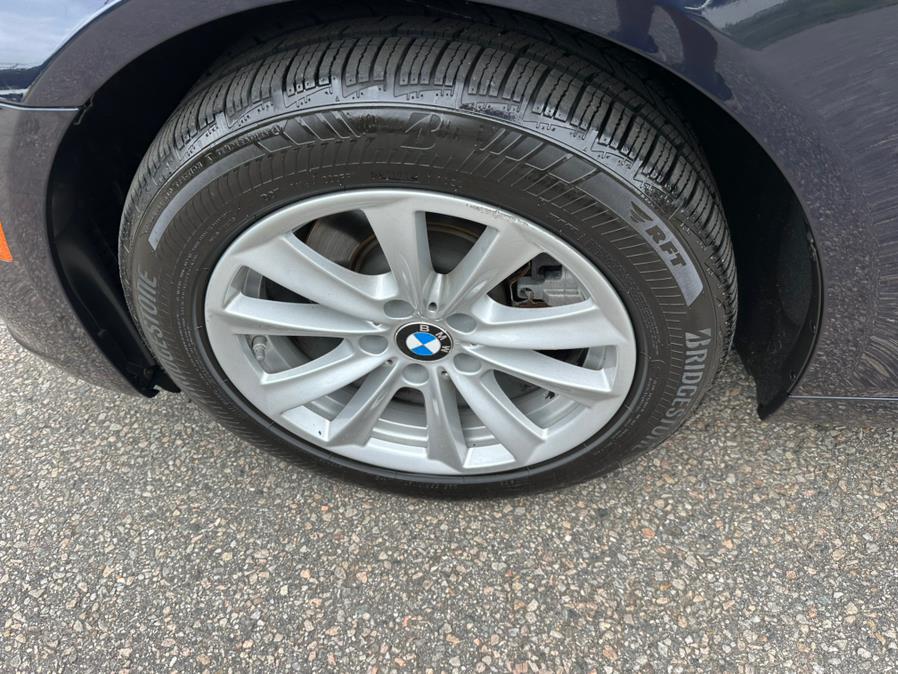 2014 BMW 5 Series 4dr Sdn 528i xDrive AWD, available for sale in South Windsor, Connecticut | Mike And Tony Auto Sales, Inc. South Windsor, Connecticut 2014 BMW 5 Series 4dr Sdn 528i xDrive AWD, available for sale in South Windsor, Connecticut | Mike And Tony Auto Sales, Inc. South Windsor, Connecticut