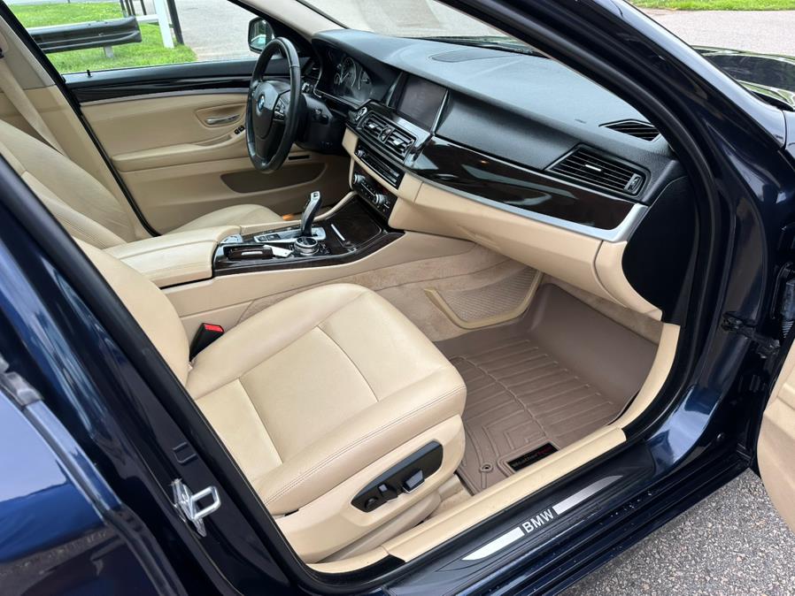 2014 BMW 5 Series 4dr Sdn 528i xDrive AWD, available for sale in South Windsor, Connecticut | Mike And Tony Auto Sales, Inc. South Windsor, Connecticut 2014 BMW 5 Series 4dr Sdn 528i xDrive AWD, available for sale in South Windsor, Connecticut | Mike And Tony Auto Sales, Inc. South Windsor, Connecticut