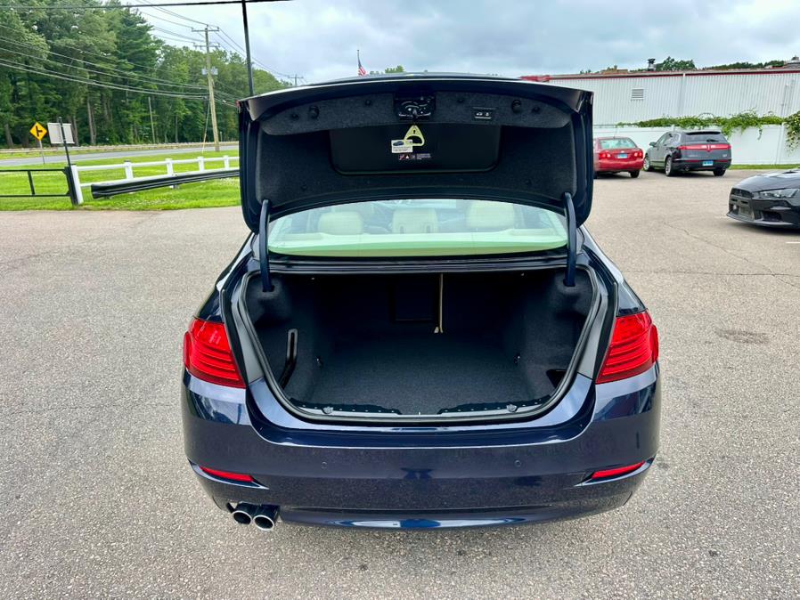 2014 BMW 5 Series 4dr Sdn 528i xDrive AWD, available for sale in South Windsor, Connecticut | Mike And Tony Auto Sales, Inc. South Windsor, Connecticut 2014 BMW 5 Series 4dr Sdn 528i xDrive AWD, available for sale in South Windsor, Connecticut | Mike And Tony Auto Sales, Inc. South Windsor, Connecticut