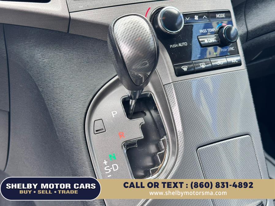 2013 Toyota Venza 4dr Wgn V6 AWD LE (Natl), available for sale in Springfield, Massachusetts | Shelby Motor Cars. Springfield, Massachusetts 2013 Toyota Venza 4dr Wgn V6 AWD LE (Natl), available for sale in Springfield, Massachusetts | Shelby Motor Cars. Springfield, Massachusetts