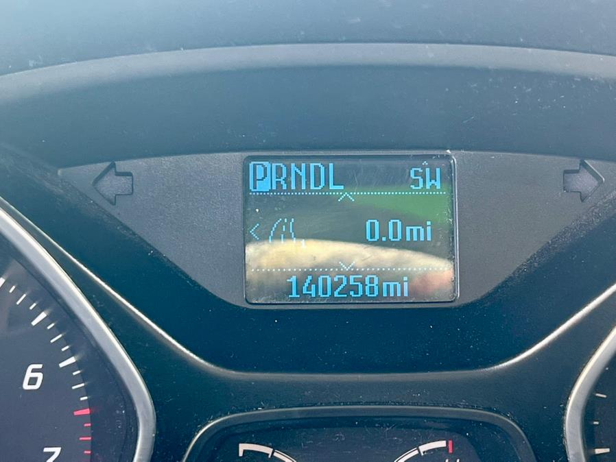 2012 Ford Focus 4dr Sdn SE, available for sale in Wallingford, Connecticut | Wallingford Auto Center LLC. Wallingford, Connecticut 2012 Ford Focus 4dr Sdn SE, available for sale in Wallingford, Connecticut | Wallingford Auto Center LLC. Wallingford, Connecticut