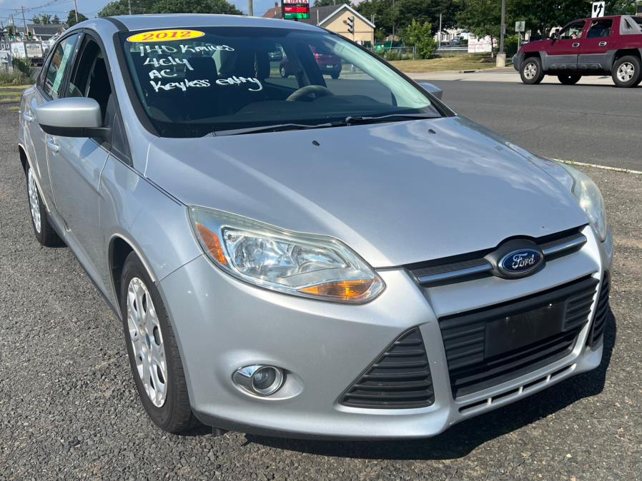 2012 Ford Focus 4dr Sdn SE, available for sale in Wallingford, Connecticut | Wallingford Auto Center LLC. Wallingford, Connecticut 2012 Ford Focus 4dr Sdn SE, available for sale in Wallingford, Connecticut | Wallingford Auto Center LLC. Wallingford, Connecticut