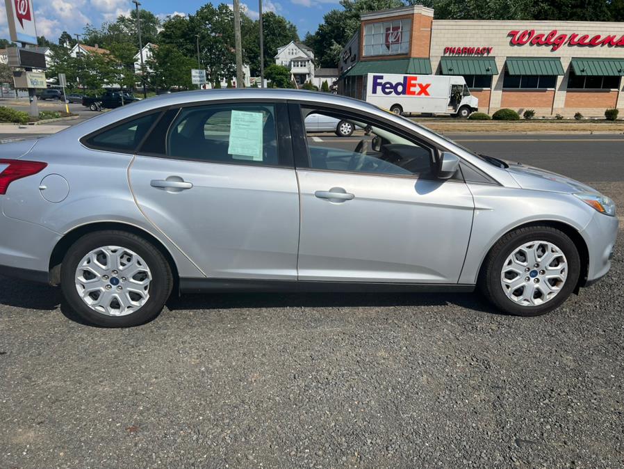 2012 Ford Focus 4dr Sdn SE, available for sale in Wallingford, Connecticut | Wallingford Auto Center LLC. Wallingford, Connecticut 2012 Ford Focus 4dr Sdn SE, available for sale in Wallingford, Connecticut | Wallingford Auto Center LLC. Wallingford, Connecticut