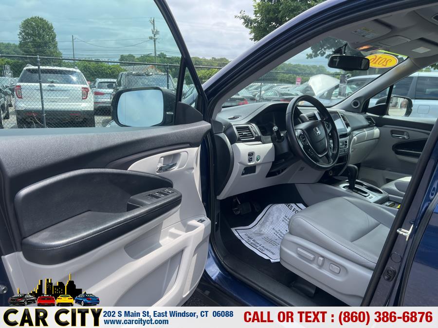 2016 Honda Pilot AWD 4dr EX-L, available for sale in East Windsor, Connecticut | Car City LLC. East Windsor, Connecticut 2016 Honda Pilot AWD 4dr EX-L, available for sale in East Windsor, Connecticut | Car City LLC. East Windsor, Connecticut