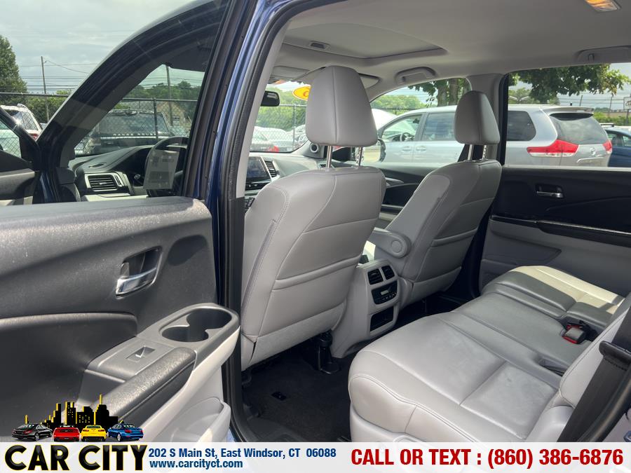 2016 Honda Pilot AWD 4dr EX-L, available for sale in East Windsor, Connecticut | Car City LLC. East Windsor, Connecticut 2016 Honda Pilot AWD 4dr EX-L, available for sale in East Windsor, Connecticut | Car City LLC. East Windsor, Connecticut
