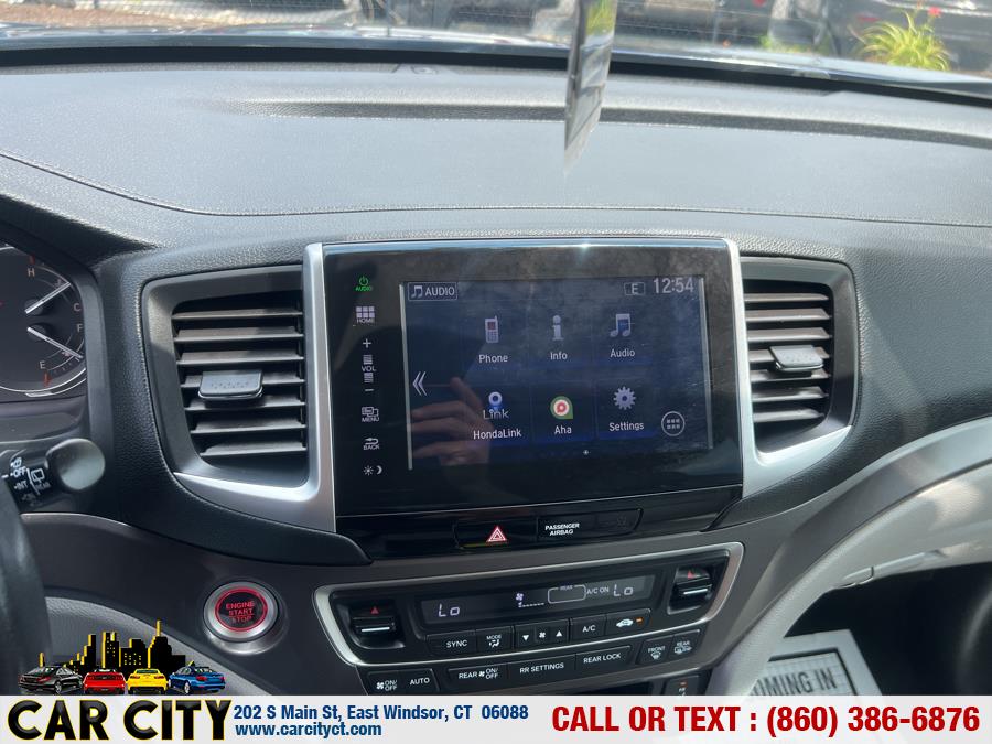 2016 Honda Pilot AWD 4dr EX-L, available for sale in East Windsor, Connecticut | Car City LLC. East Windsor, Connecticut 2016 Honda Pilot AWD 4dr EX-L, available for sale in East Windsor, Connecticut | Car City LLC. East Windsor, Connecticut