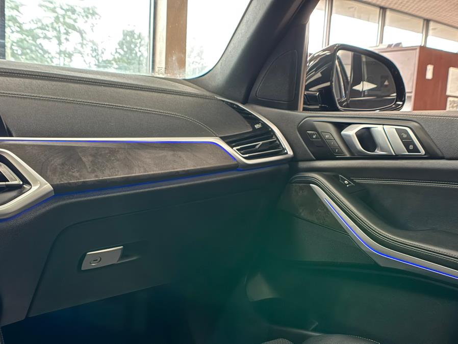 2022 BMW X5 xDrive40i Sports Activity Vehicle, available for sale in Massapequa Park, New York | Power Motors East. Massapequa Park, New York 2022 BMW X5 xDrive40i Sports Activity Vehicle, available for sale in Massapequa Park, New York | Power Motors East. Massapequa Park, New York