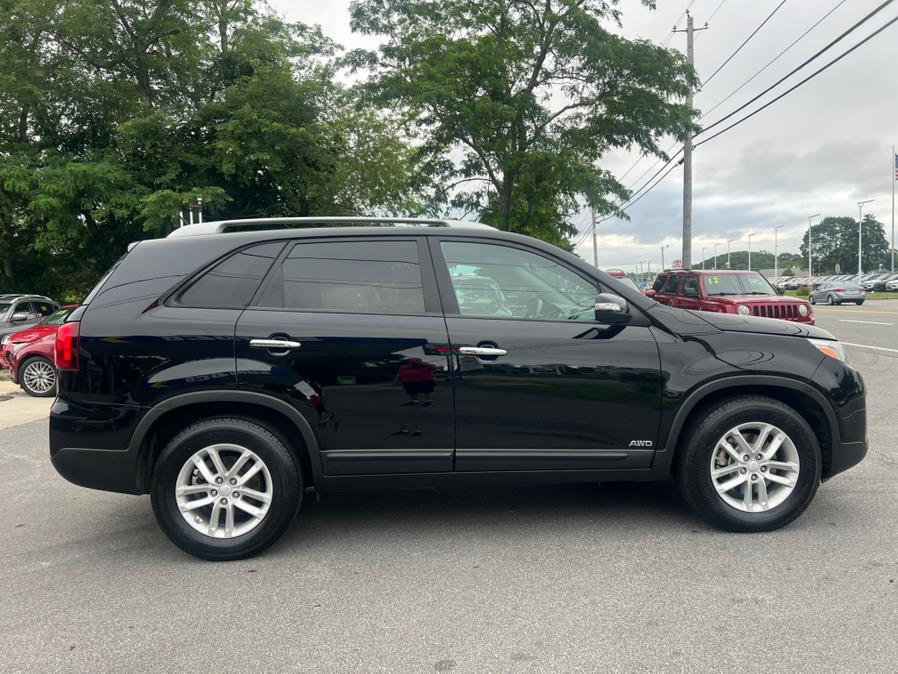 2014 Kia Sorento AWD 4dr V6 LX, available for sale in Swansea, Massachusetts | Gas On The Run. Swansea, Massachusetts 2014 Kia Sorento AWD 4dr V6 LX, available for sale in Swansea, Massachusetts | Gas On The Run. Swansea, Massachusetts