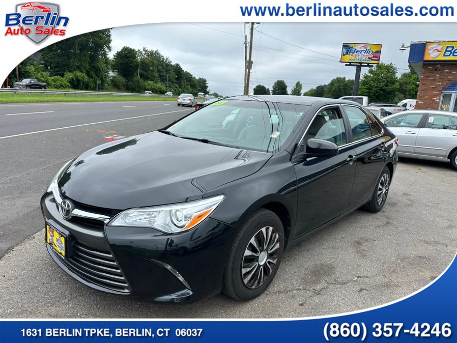 Used 2016 Toyota Camry in Berlin, Connecticut | Berlin Auto Sales LLC. Berlin, Connecticut
