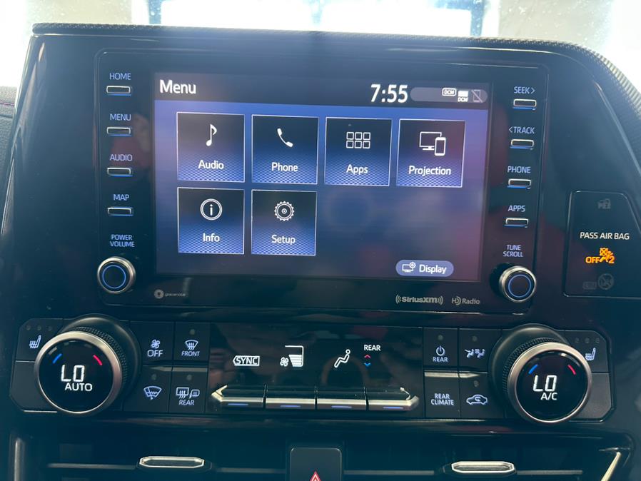 2022 Toyota Highlander XSE AWD (Natl), available for sale in Inwood, New York | 5 Towns Drive. Inwood, New York 2022 Toyota Highlander XSE AWD (Natl), available for sale in Inwood, New York | 5 Towns Drive. Inwood, New York