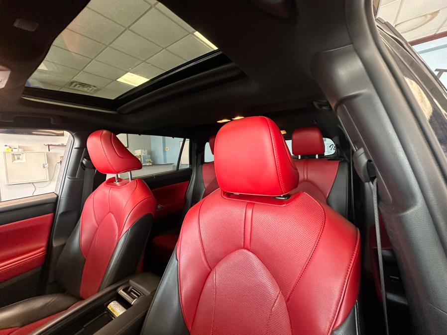 2022 Toyota Highlander XSE AWD (Natl), available for sale in Inwood, New York | 5 Towns Drive. Inwood, New York 2022 Toyota Highlander XSE AWD (Natl), available for sale in Inwood, New York | 5 Towns Drive. Inwood, New York