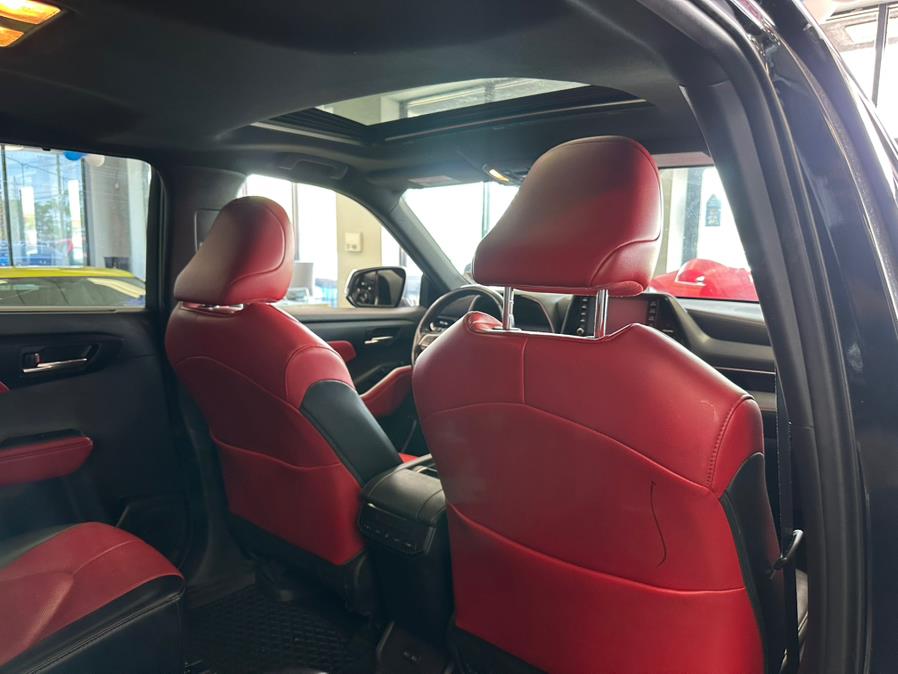 2022 Toyota Highlander XSE AWD (Natl), available for sale in Inwood, New York | 5 Towns Drive. Inwood, New York 2022 Toyota Highlander XSE AWD (Natl), available for sale in Inwood, New York | 5 Towns Drive. Inwood, New York