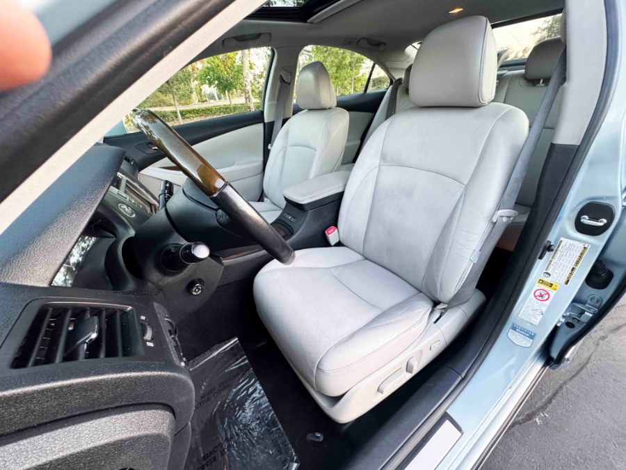 2010 Lexus ES 350 4dr Sdn, available for sale in Lake Forest, California | Pacific Green Line. Lake Forest, California 2010 Lexus ES 350 4dr Sdn, available for sale in Lake Forest, California | Pacific Green Line. Lake Forest, California