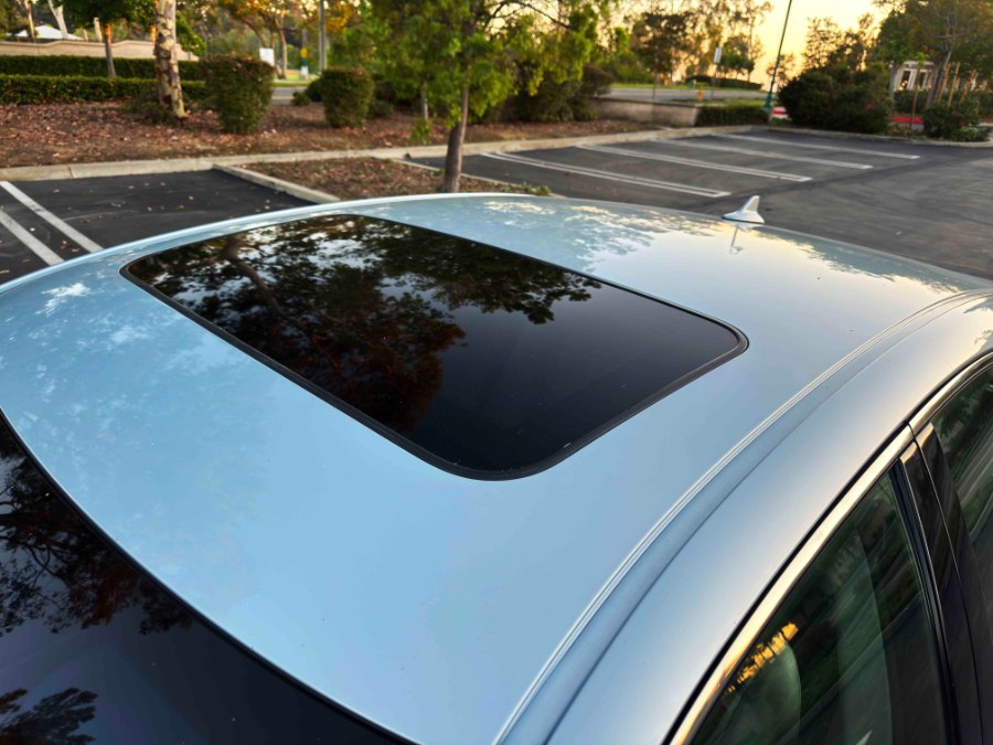 2010 Lexus ES 350 4dr Sdn, available for sale in Lake Forest, California | Pacific Green Line. Lake Forest, California 2010 Lexus ES 350 4dr Sdn, available for sale in Lake Forest, California | Pacific Green Line. Lake Forest, California