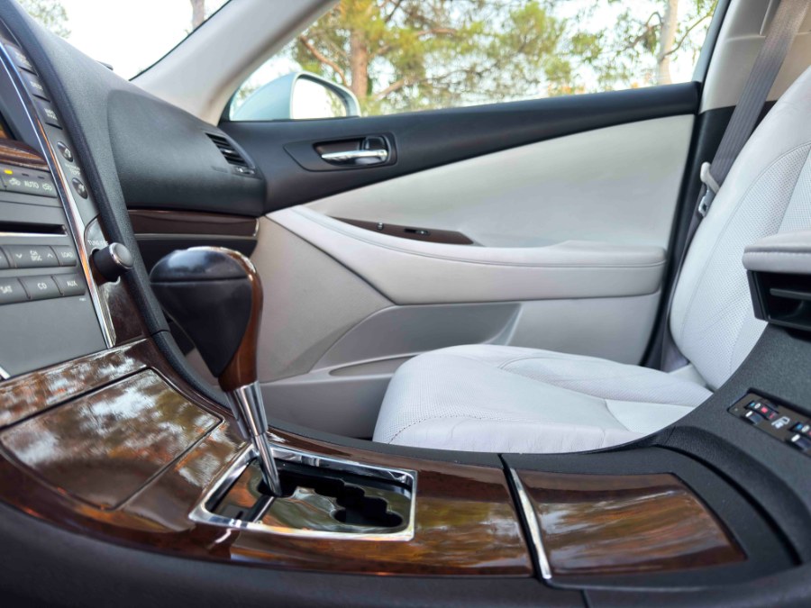 2010 Lexus ES 350 4dr Sdn, available for sale in Lake Forest, California | Pacific Green Line. Lake Forest, California 2010 Lexus ES 350 4dr Sdn, available for sale in Lake Forest, California | Pacific Green Line. Lake Forest, California