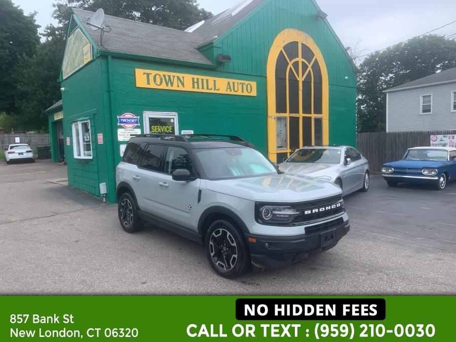 2021 Ford Bronco Sport Outer Banks 4x4, available for sale in New London, Connecticut | McAvoy Inc dba Town Hill Auto. New London, Connecticut 2021 Ford Bronco Sport Outer Banks 4x4, available for sale in New London, Connecticut | McAvoy Inc dba Town Hill Auto. New London, Connecticut