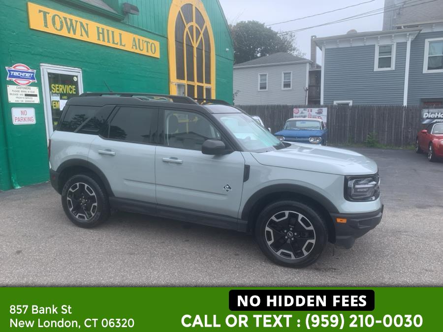 2021 Ford Bronco Sport Outer Banks 4x4, available for sale in New London, Connecticut | McAvoy Inc dba Town Hill Auto. New London, Connecticut 2021 Ford Bronco Sport Outer Banks 4x4, available for sale in New London, Connecticut | McAvoy Inc dba Town Hill Auto. New London, Connecticut