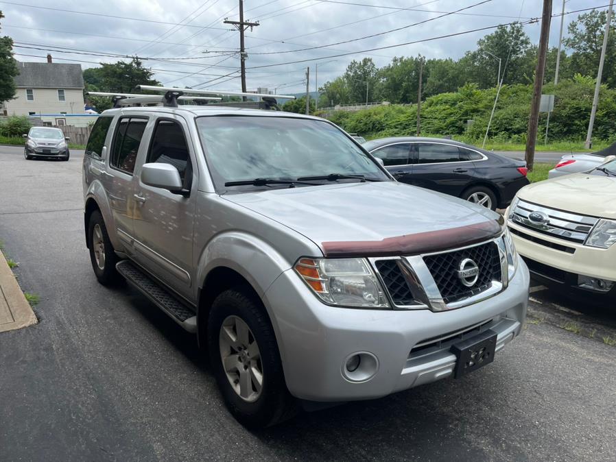 2012 Nissan Pathfinder 4WD 4dr V6 LE, available for sale in Naugatuck, Connecticut | Riverside Motorcars, LLC. Naugatuck, Connecticut 2012 Nissan Pathfinder 4WD 4dr V6 LE, available for sale in Naugatuck, Connecticut | Riverside Motorcars, LLC. Naugatuck, Connecticut
