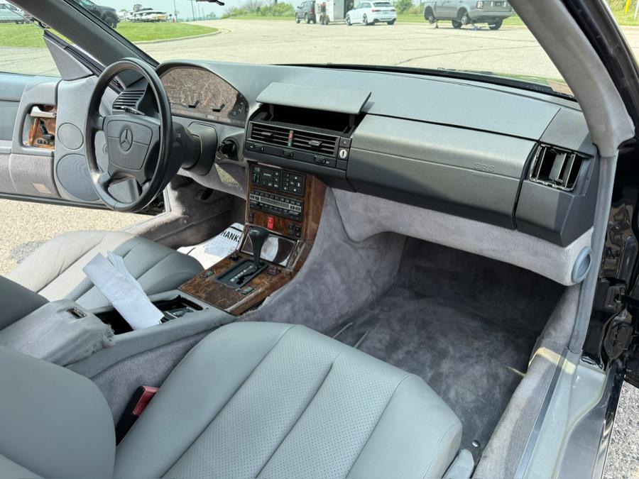 1992 Mercedes-benz 500 , available for sale in Darien, Wisconsin | Geneva Motor Cars. Darien, Wisconsin 1992 Mercedes-benz 500 , available for sale in Darien, Wisconsin | Geneva Motor Cars. Darien, Wisconsin