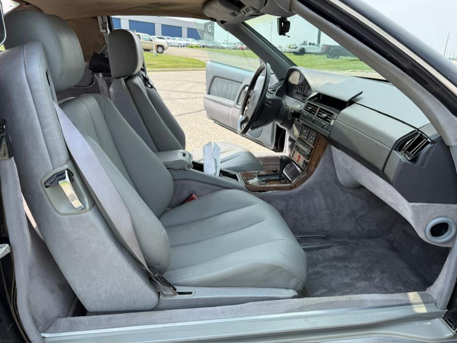 1992 Mercedes-benz 500 , available for sale in Darien, Wisconsin | Geneva Motor Cars. Darien, Wisconsin 1992 Mercedes-benz 500 , available for sale in Darien, Wisconsin | Geneva Motor Cars. Darien, Wisconsin