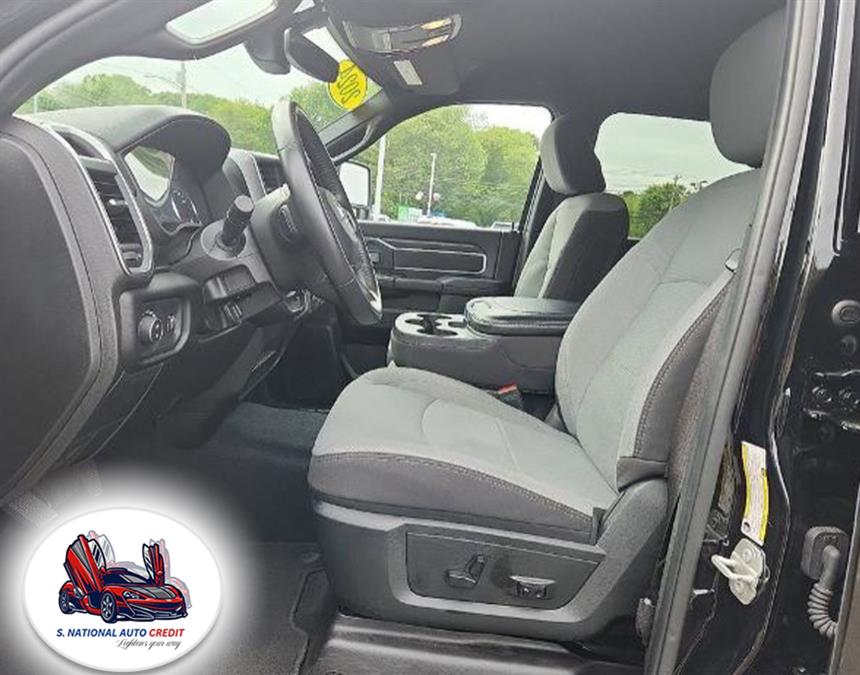 2024 Ram 2500 Big Horn 4x4 Crew Cab 6''4" Box, available for sale in Meriden, Connecticut | Sandra Auto Broker LLC. Meriden, Connecticut 2024 Ram 2500 Big Horn 4x4 Crew Cab 6''4" Box, available for sale in Meriden, Connecticut | Sandra Auto Broker LLC. Meriden, Connecticut