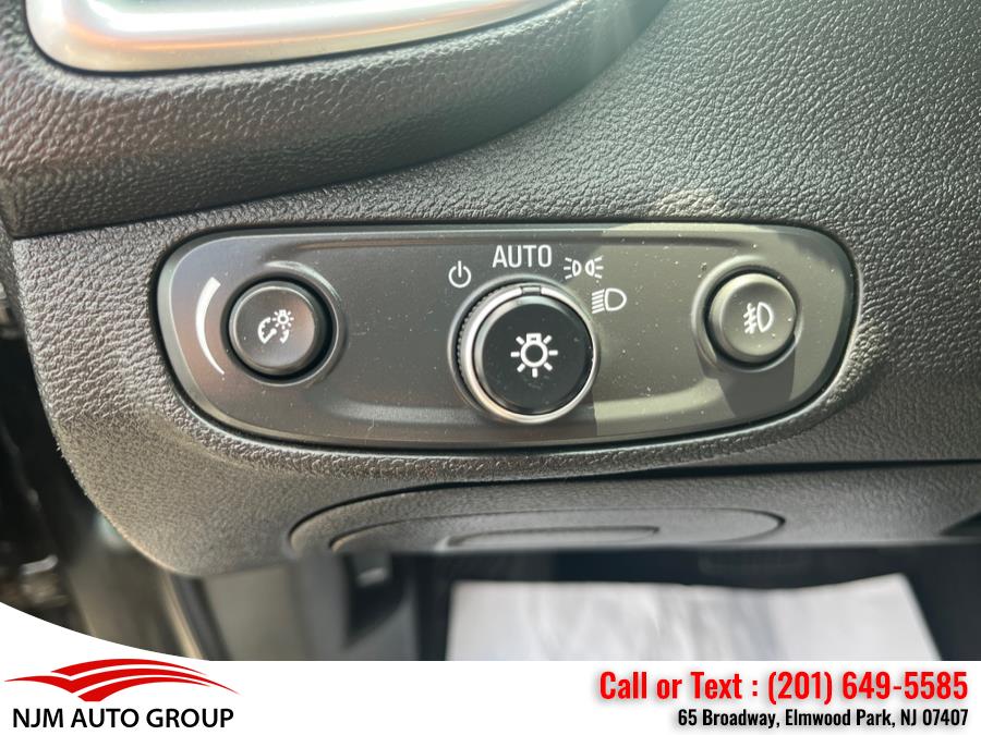 2019 Chevrolet Trax AWD 4dr Premier, available for sale in Elmwood Park, New Jersey | NJM Auto Group. Elmwood Park, New Jersey 2019 Chevrolet Trax AWD 4dr Premier, available for sale in Elmwood Park, New Jersey | NJM Auto Group. Elmwood Park, New Jersey