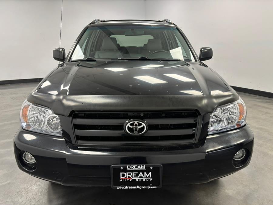 2005 Toyota Highlander 4dr V6 4WD w/3rd Row (SE), available for sale in Elizabeth, New Jersey | Dream Auto Group. Elizabeth, New Jersey 2005 Toyota Highlander 4dr V6 4WD w/3rd Row (SE), available for sale in Elizabeth, New Jersey | Dream Auto Group. Elizabeth, New Jersey
