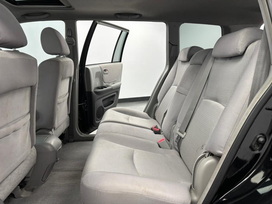 2005 Toyota Highlander 4dr V6 4WD w/3rd Row (SE), available for sale in Elizabeth, New Jersey | Dream Auto Group. Elizabeth, New Jersey 2005 Toyota Highlander 4dr V6 4WD w/3rd Row (SE), available for sale in Elizabeth, New Jersey | Dream Auto Group. Elizabeth, New Jersey