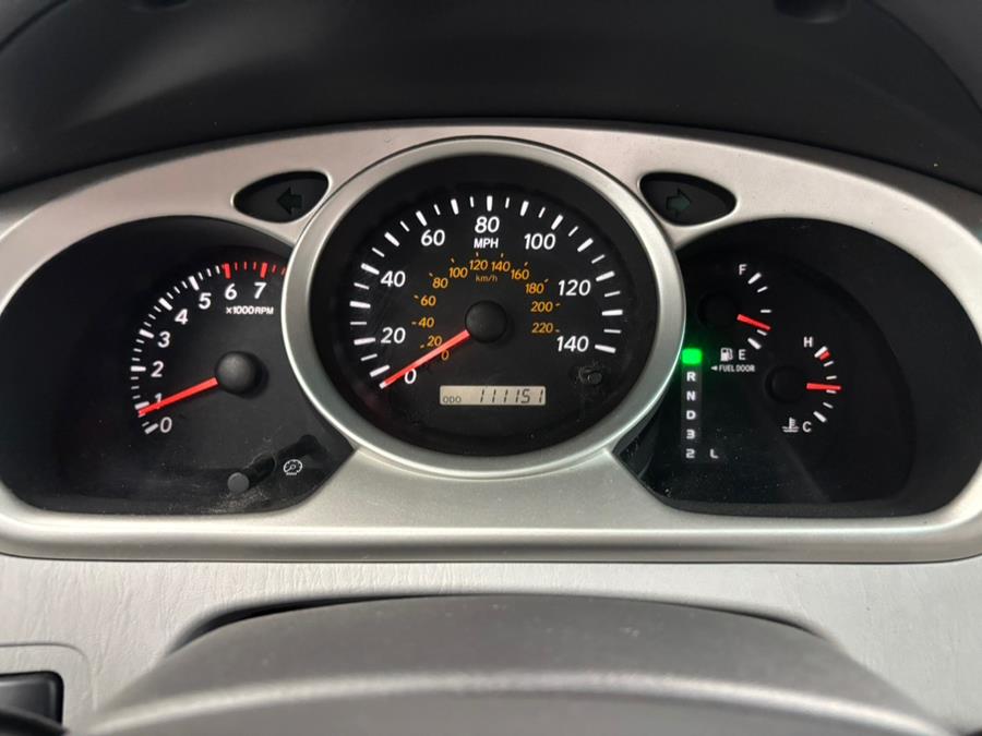 2005 Toyota Highlander 4dr V6 4WD w/3rd Row (SE), available for sale in Elizabeth, New Jersey | Dream Auto Group. Elizabeth, New Jersey 2005 Toyota Highlander 4dr V6 4WD w/3rd Row (SE), available for sale in Elizabeth, New Jersey | Dream Auto Group. Elizabeth, New Jersey