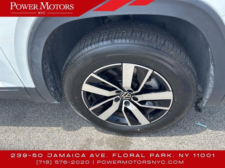 2022 Volkswagen Atlas 2.0T SE, available for sale in Floral Park, New York | Shop Auto NY. Floral Park, New York 2022 Volkswagen Atlas 2.0T SE, available for sale in Floral Park, New York | Shop Auto NY. Floral Park, New York