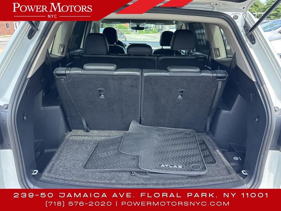 2022 Volkswagen Atlas 2.0T SE, available for sale in Floral Park, New York | Shop Auto NY. Floral Park, New York 2022 Volkswagen Atlas 2.0T SE, available for sale in Floral Park, New York | Shop Auto NY. Floral Park, New York