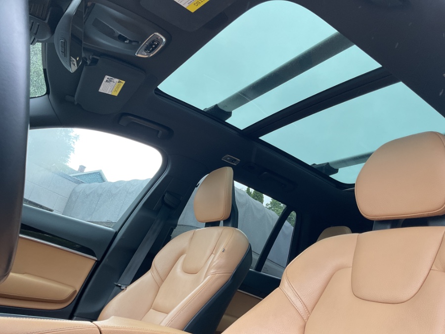 2018 Volvo XC90 T6 AWD 7-Passenger Momentum, available for sale in Waterbury, Connecticut | Jim Juliani Motors. Waterbury, Connecticut 2018 Volvo XC90 T6 AWD 7-Passenger Momentum, available for sale in Waterbury, Connecticut | Jim Juliani Motors. Waterbury, Connecticut